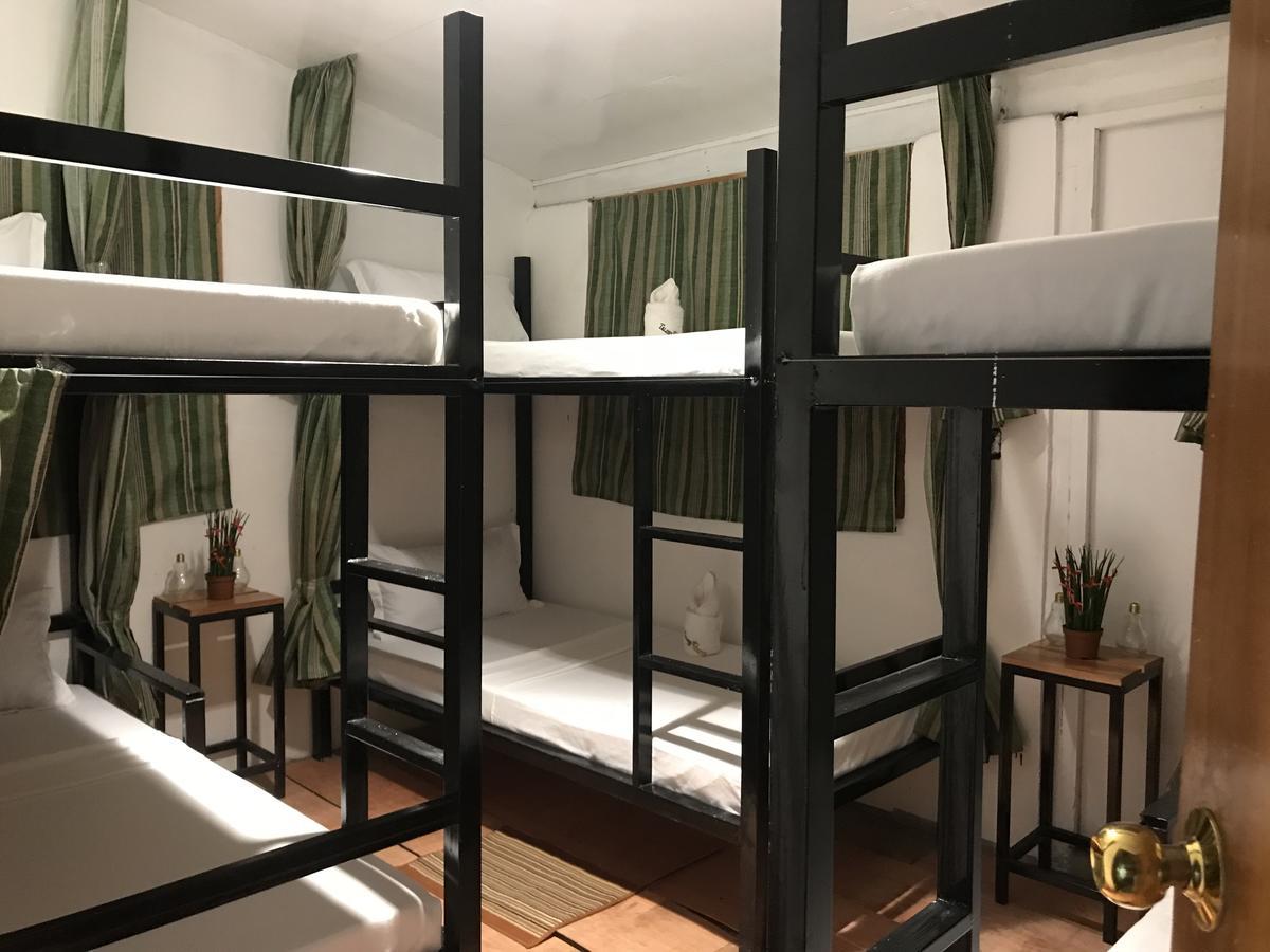 Island Hostel Coron Eksteriør bilde